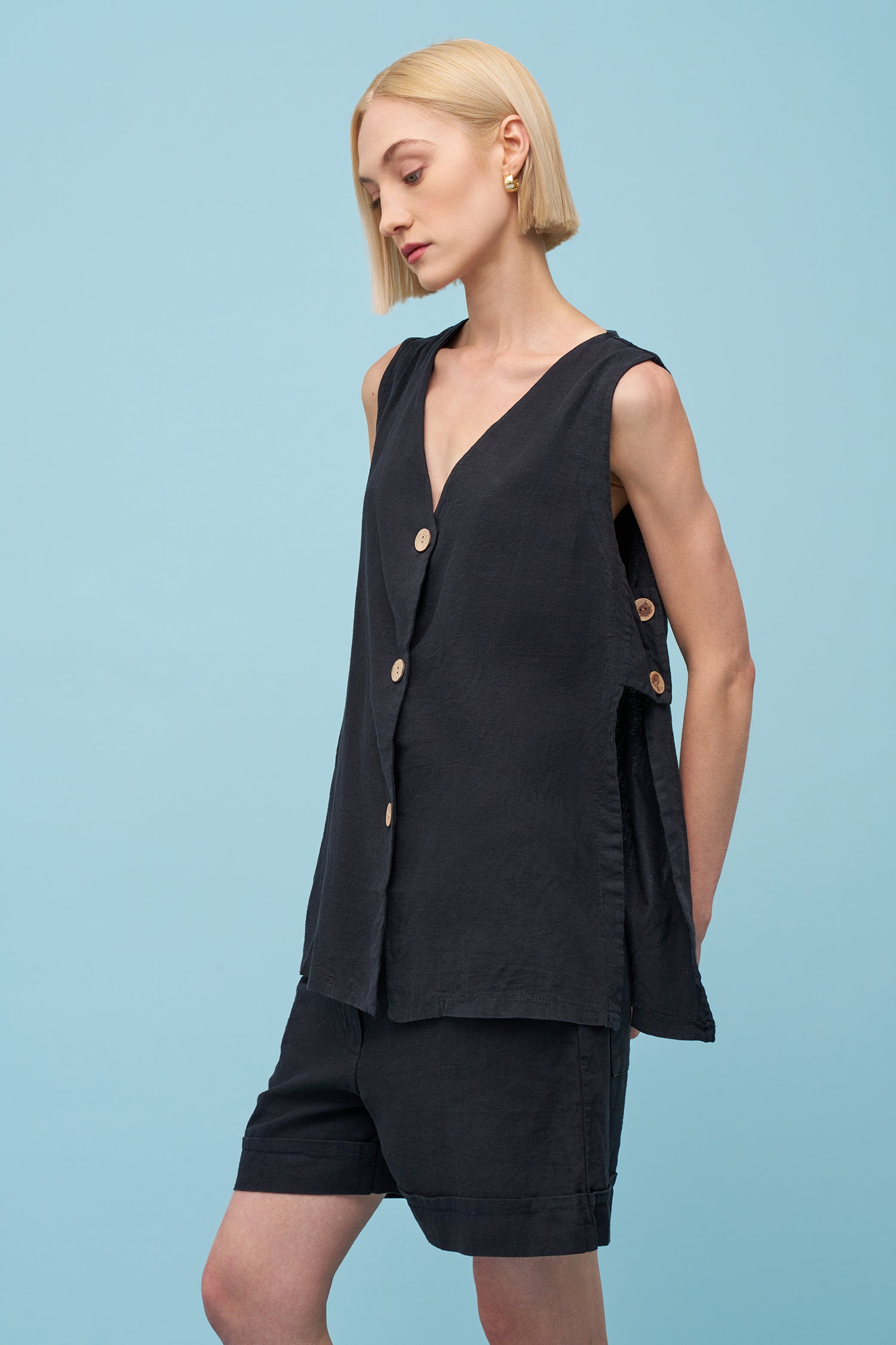 Women's Woven Sleeveless Jacket