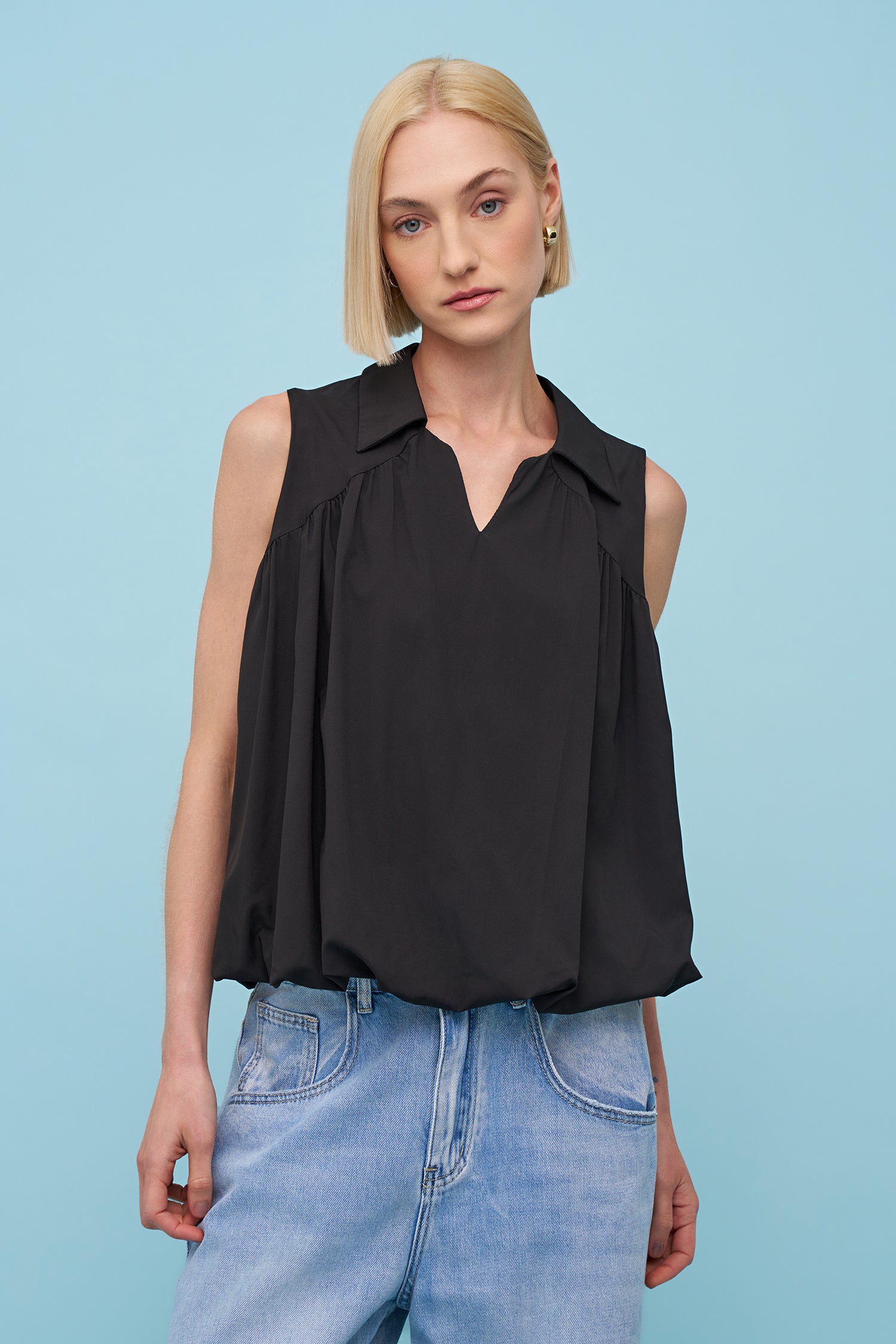 Women's Woven Top - Sleeveless