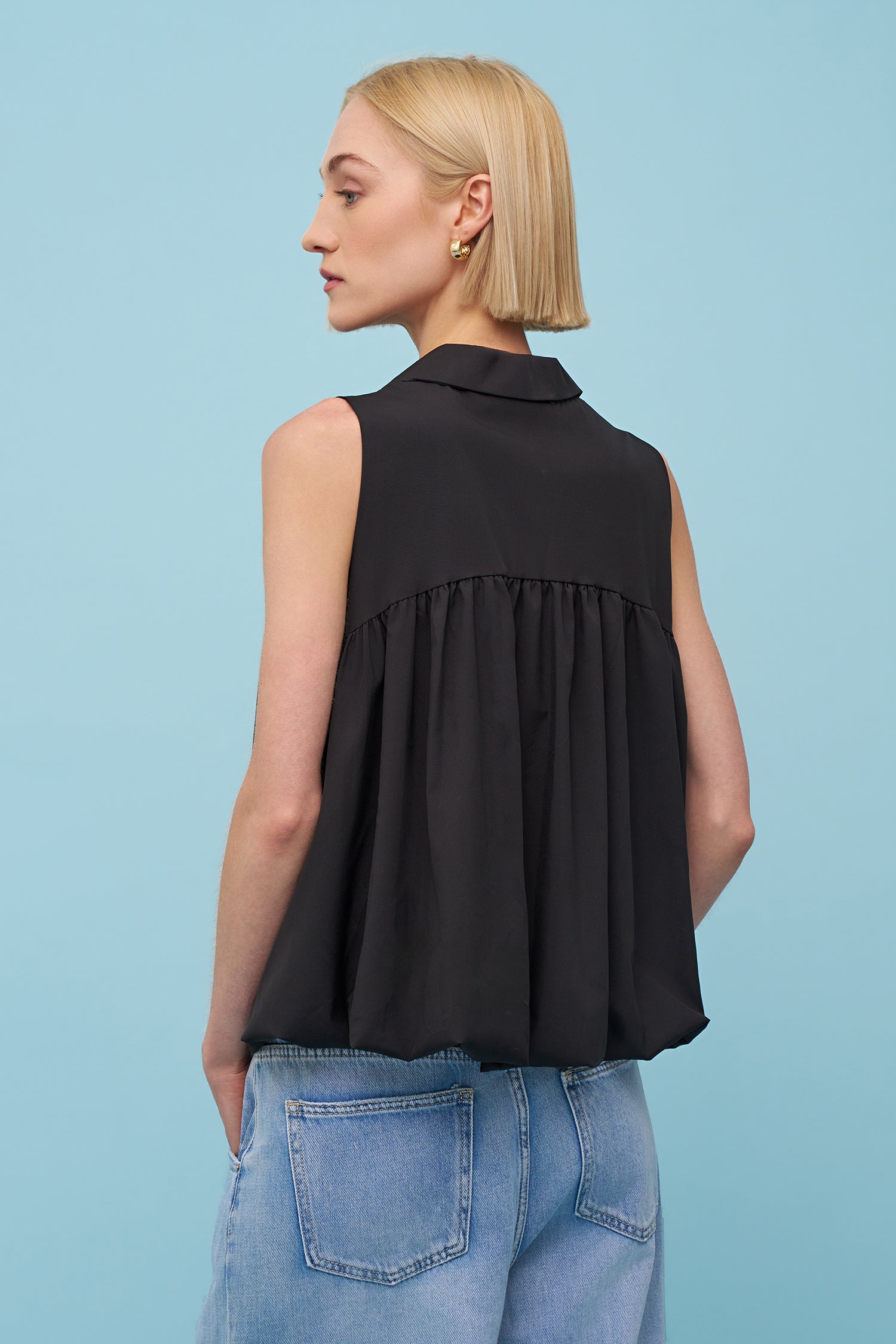 Women's Woven Top - Sleeveless