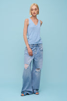 Women's Knit Top - Sleeveless