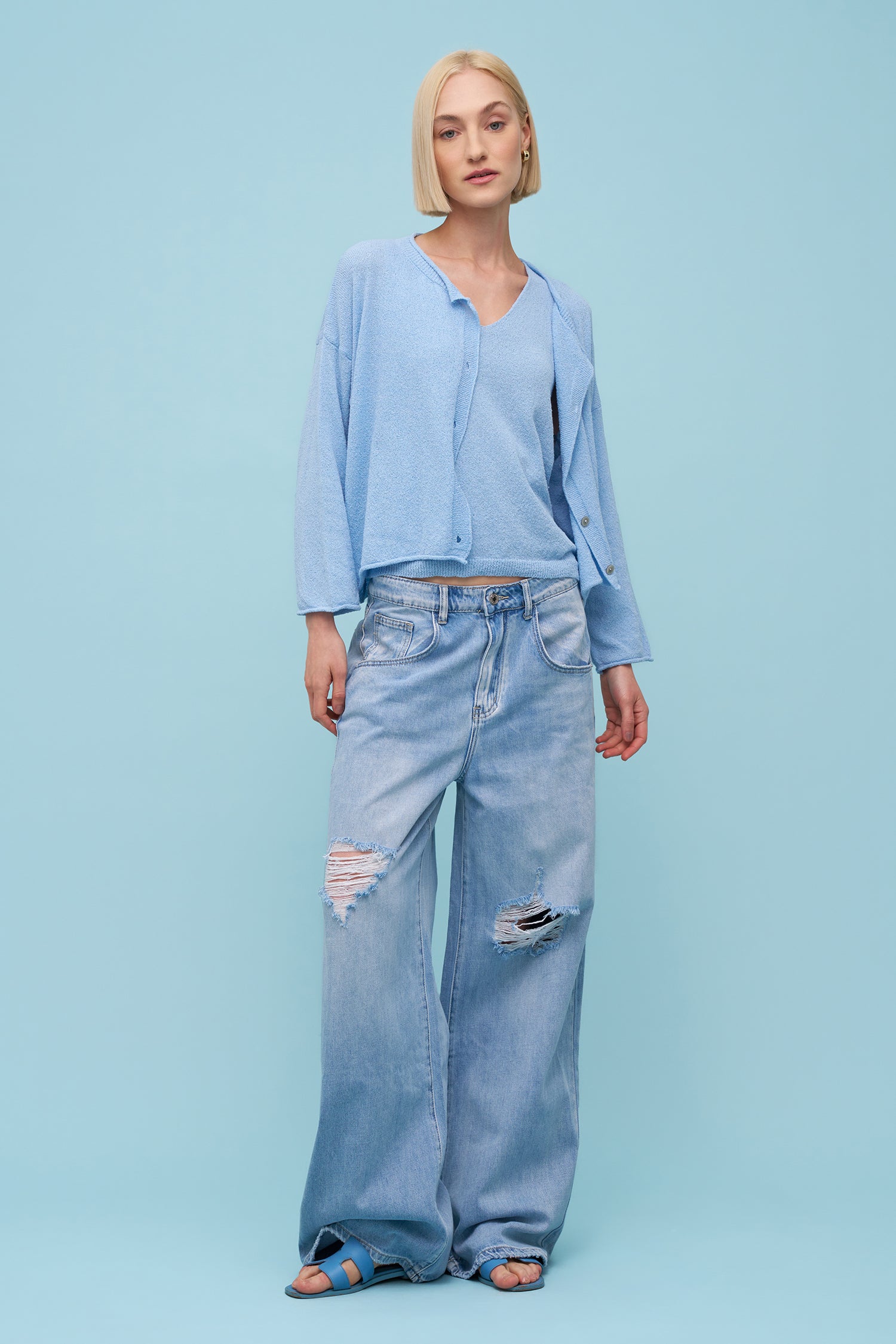 Women's Knit Top - Sleeveless