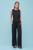 Women's Woven Top - Sleeveless