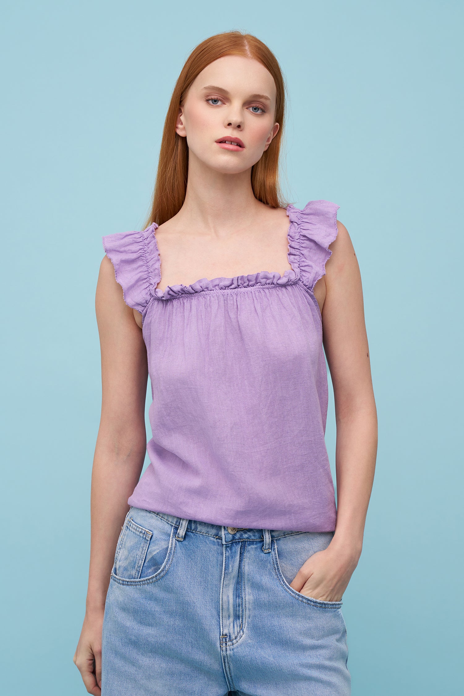 Women's Woven Top - Sleeveless