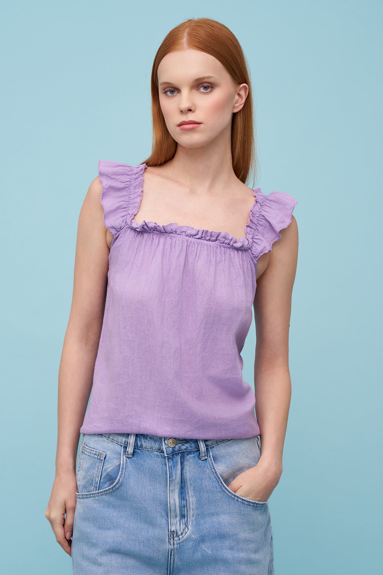 Women's Woven Top - Sleeveless