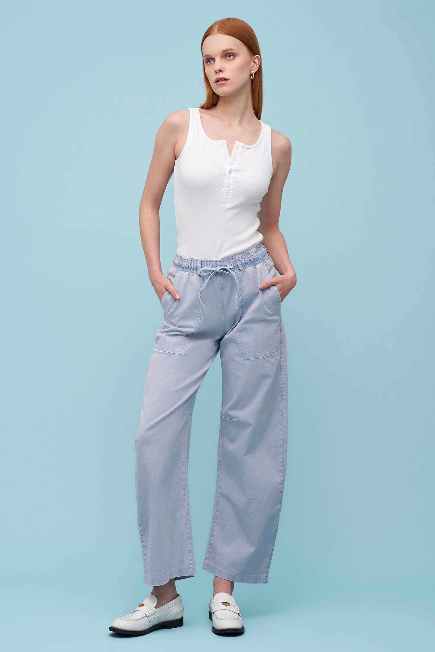 Women's Knit Top - Sleeveless